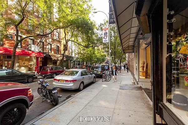 131 Thompson Street #2D