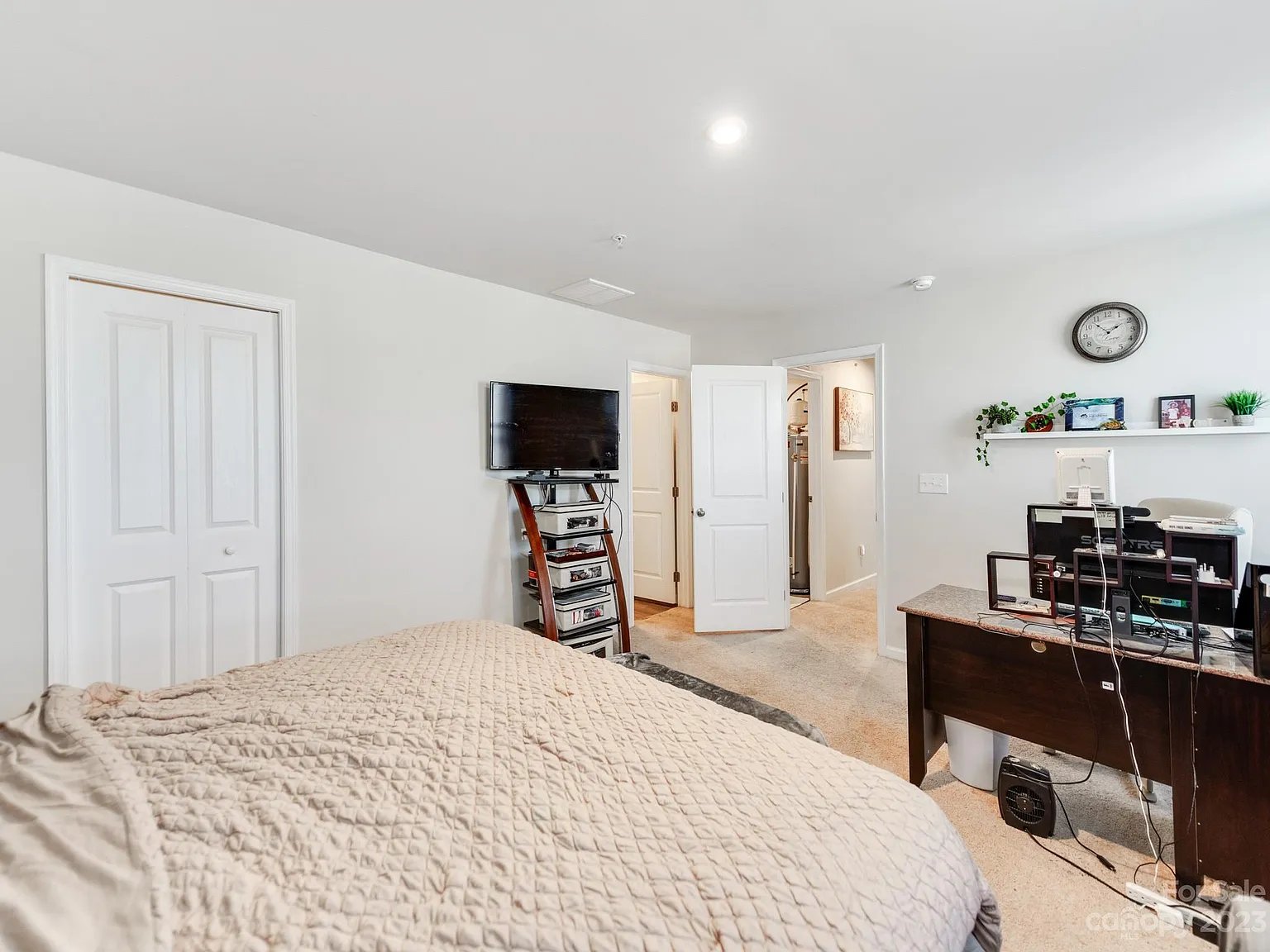 2499 Willow Pond Ln SE
