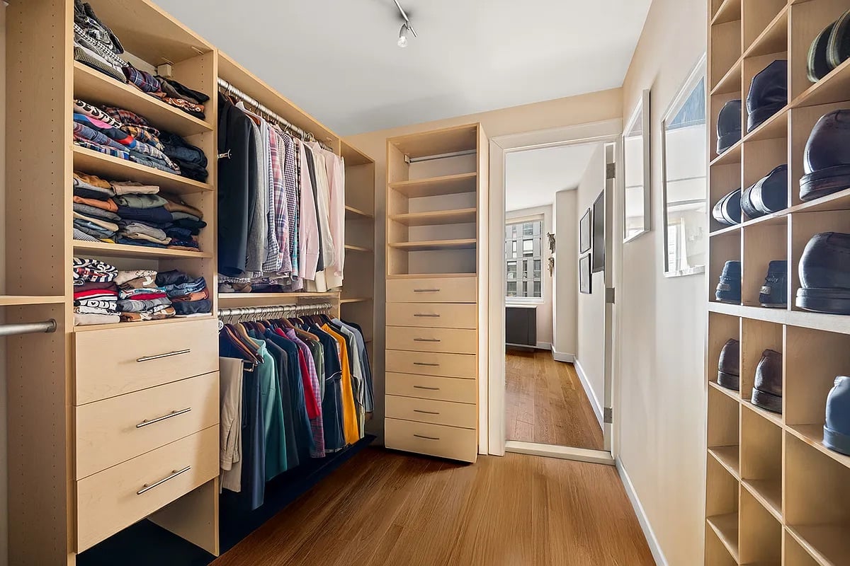 275 Greenwich Street #6C