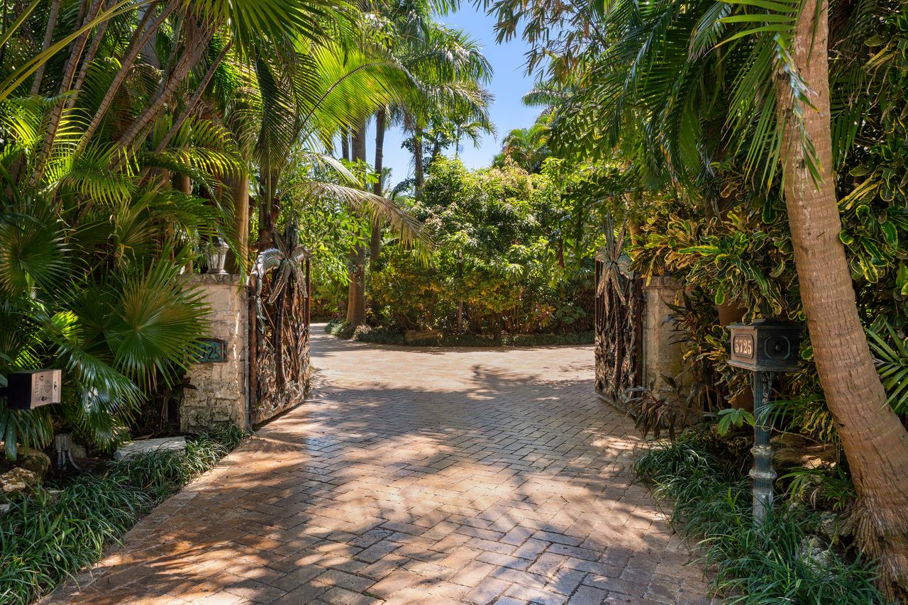  Morningside Waterfront Estate