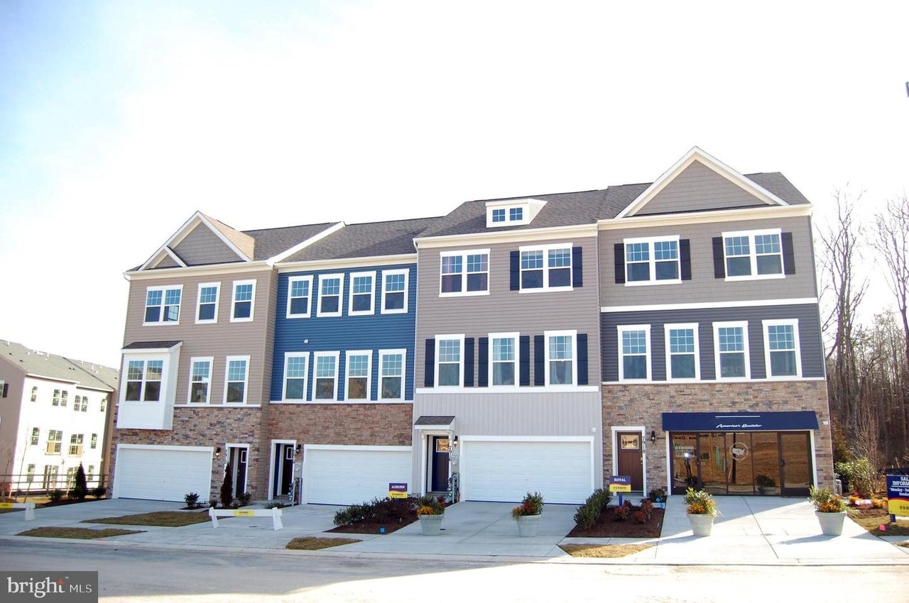 3019 Cardinal Bluff Ct