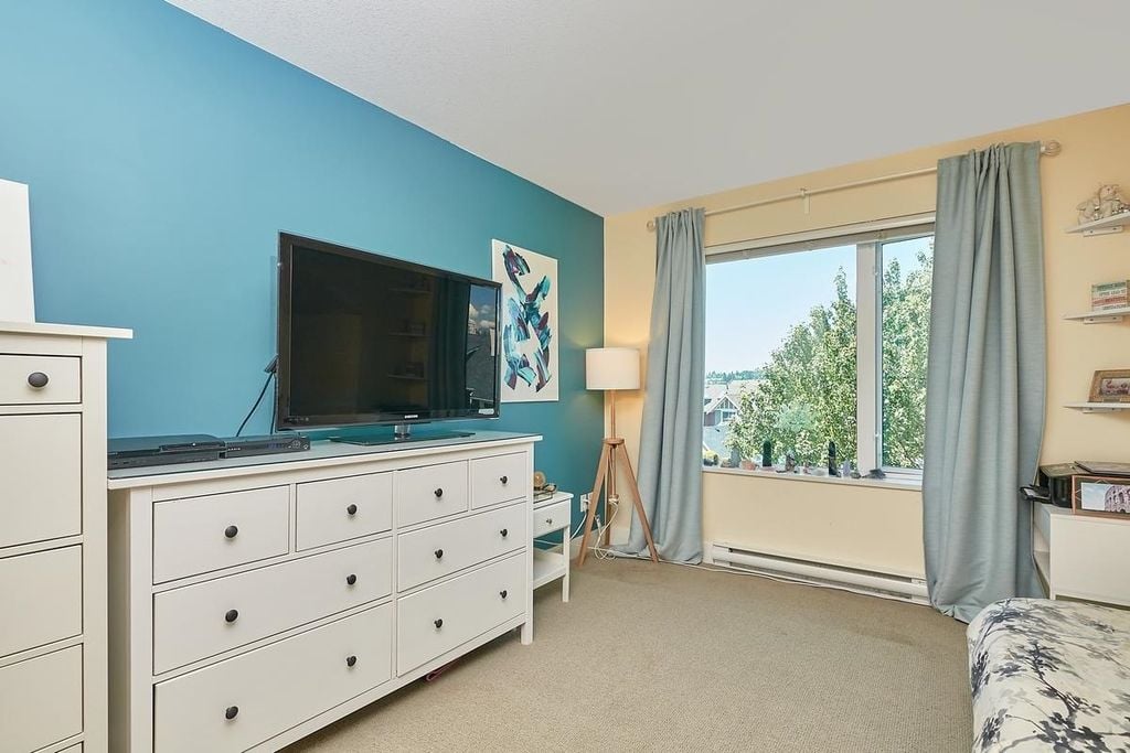 230 Salter St, #2