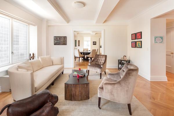 502 Park Ave, #19A