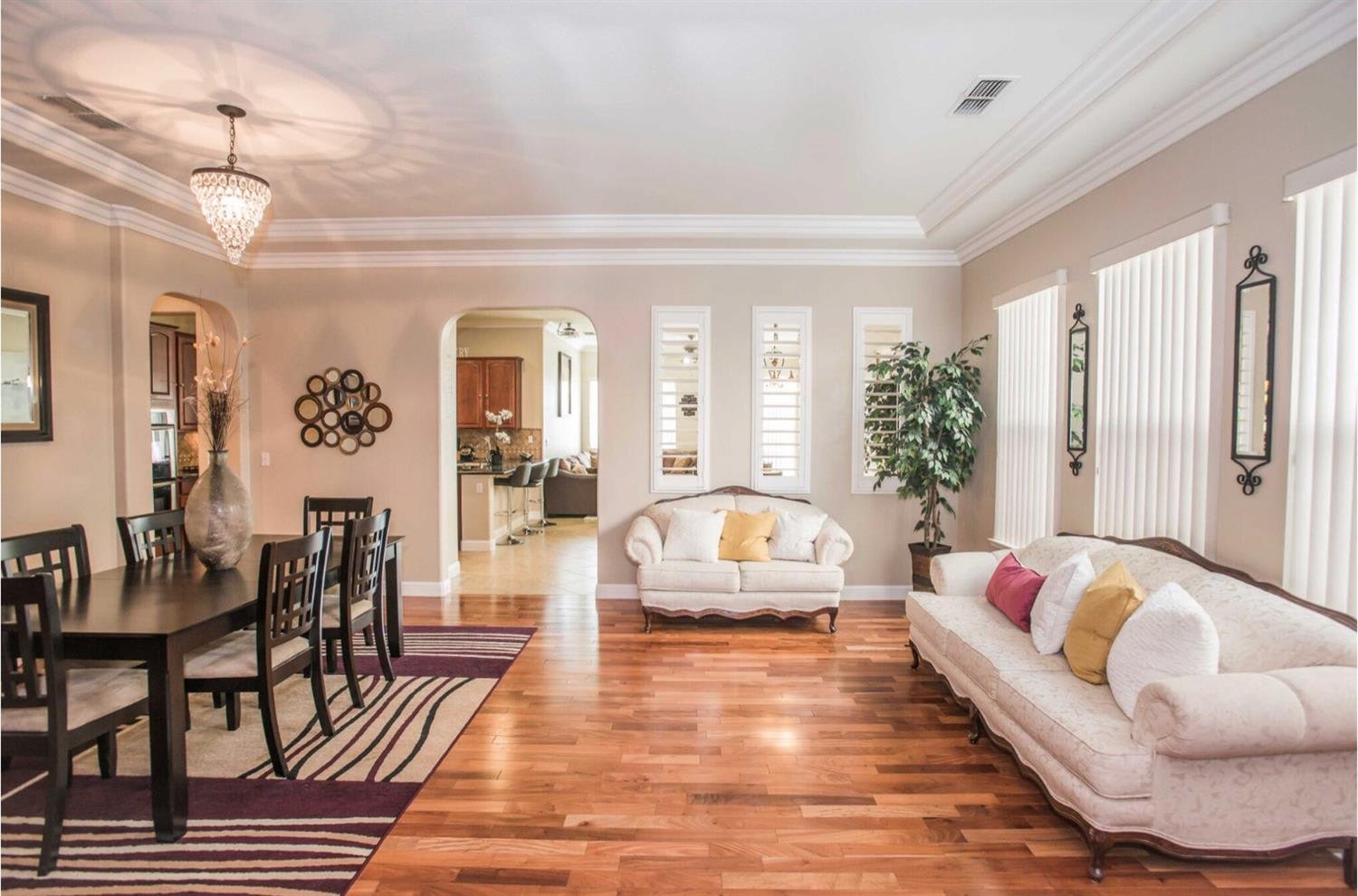 4820 Coppola Cir