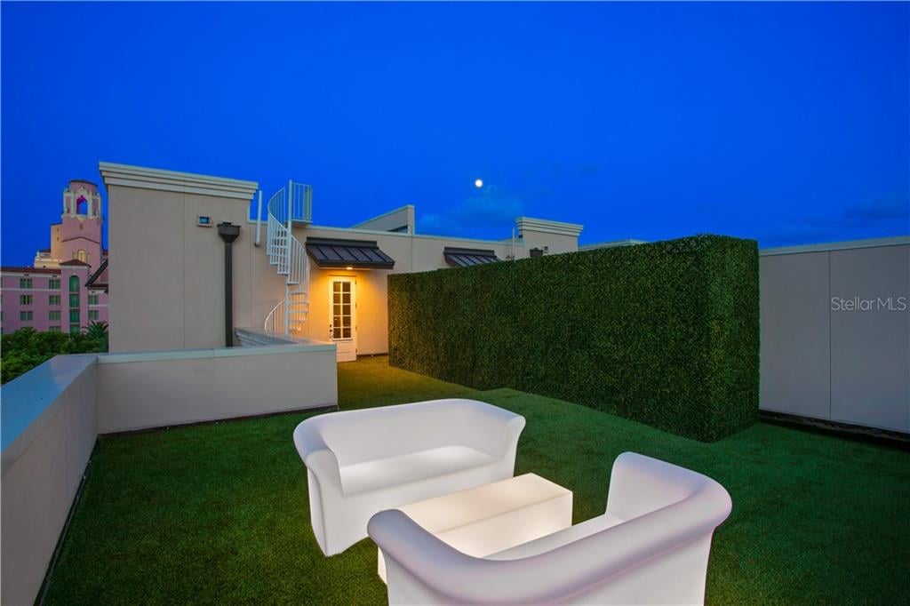 Sophisticated Urban Living