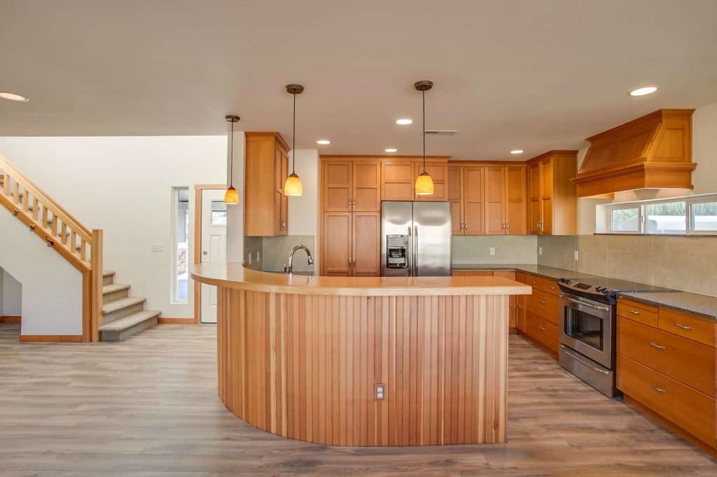 375 Lake Front Rd