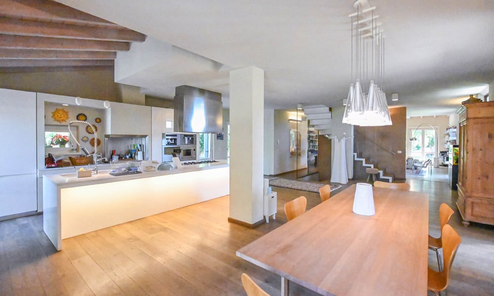 Stunning Countryside Home with Pool in Le Marche