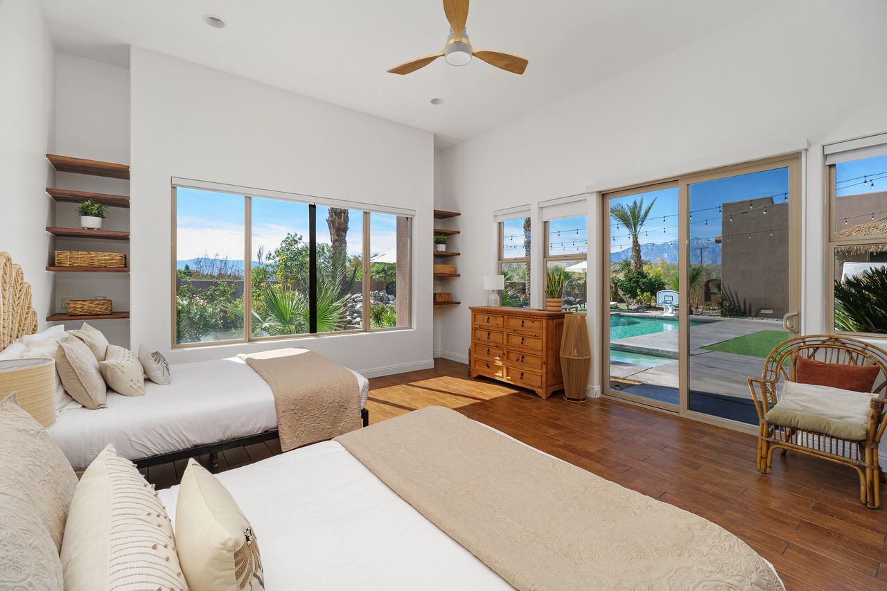 Desert Mountain View Escape