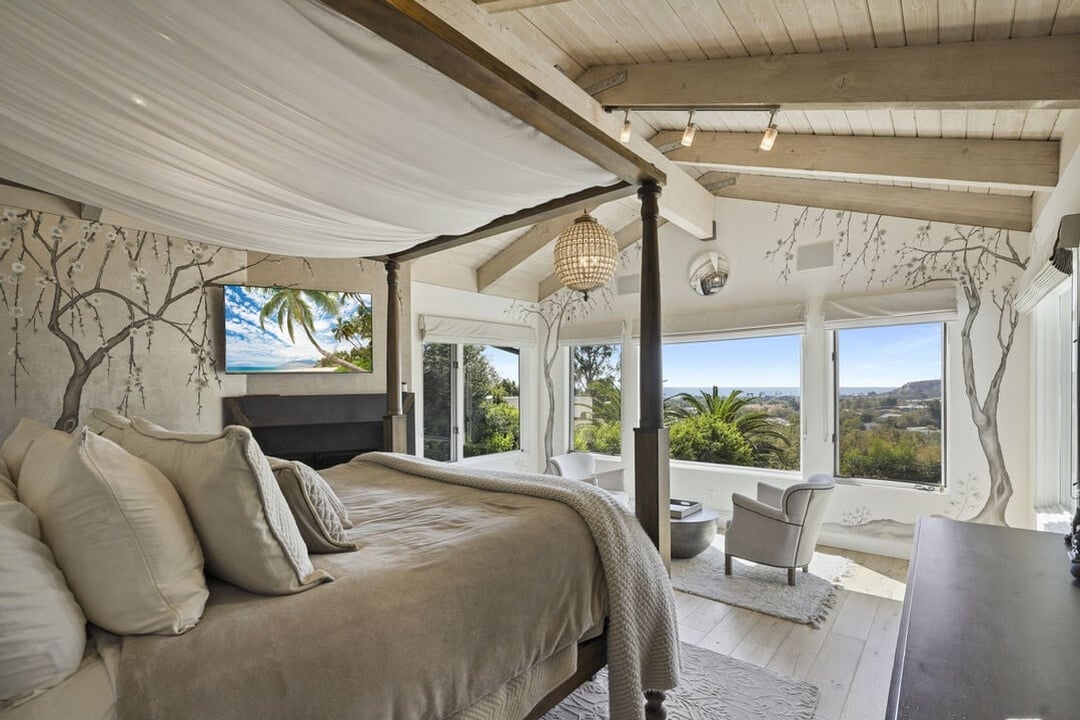 Solis Vista, Serra Rd, 90265