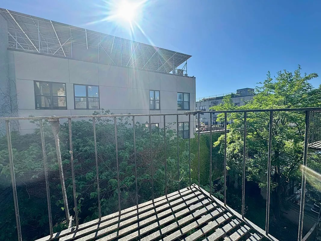1 Spencer Court 4A