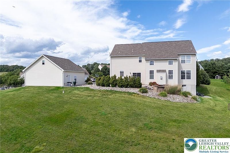 2912 SILVER CREEK CIRCLE