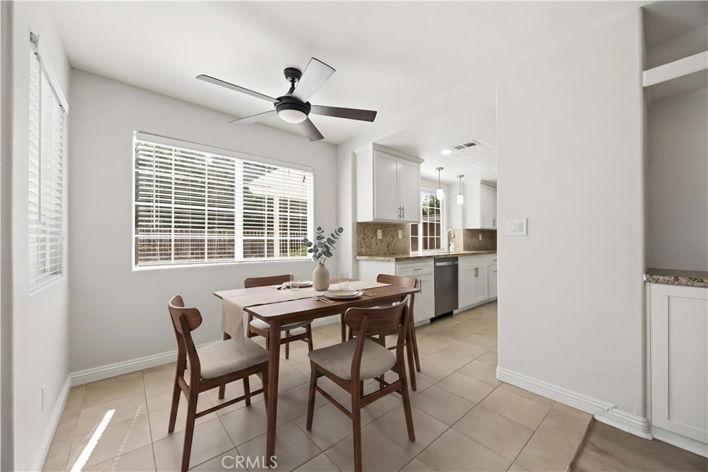 3129 San Helena Dr