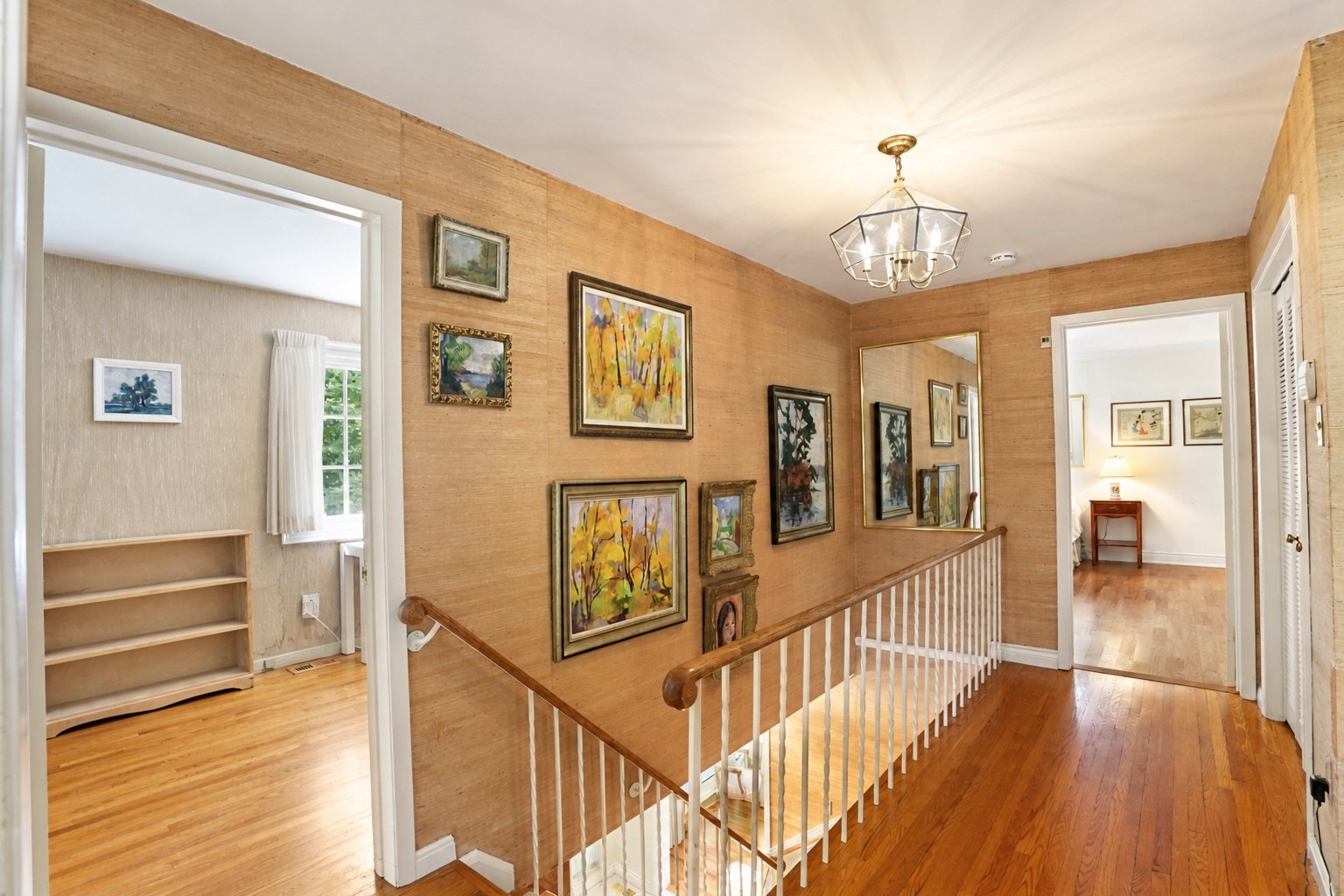 5052 Lakeshore Road, Burlington