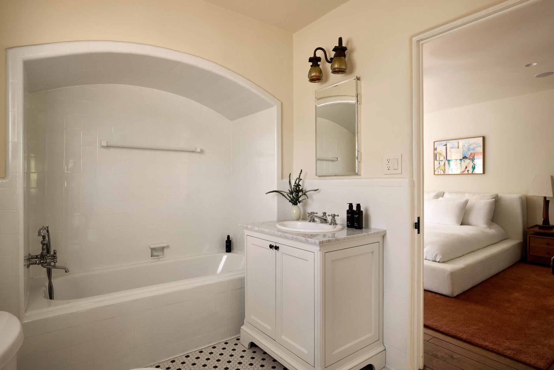 1344 Monaco Dr, Pacific Palisades