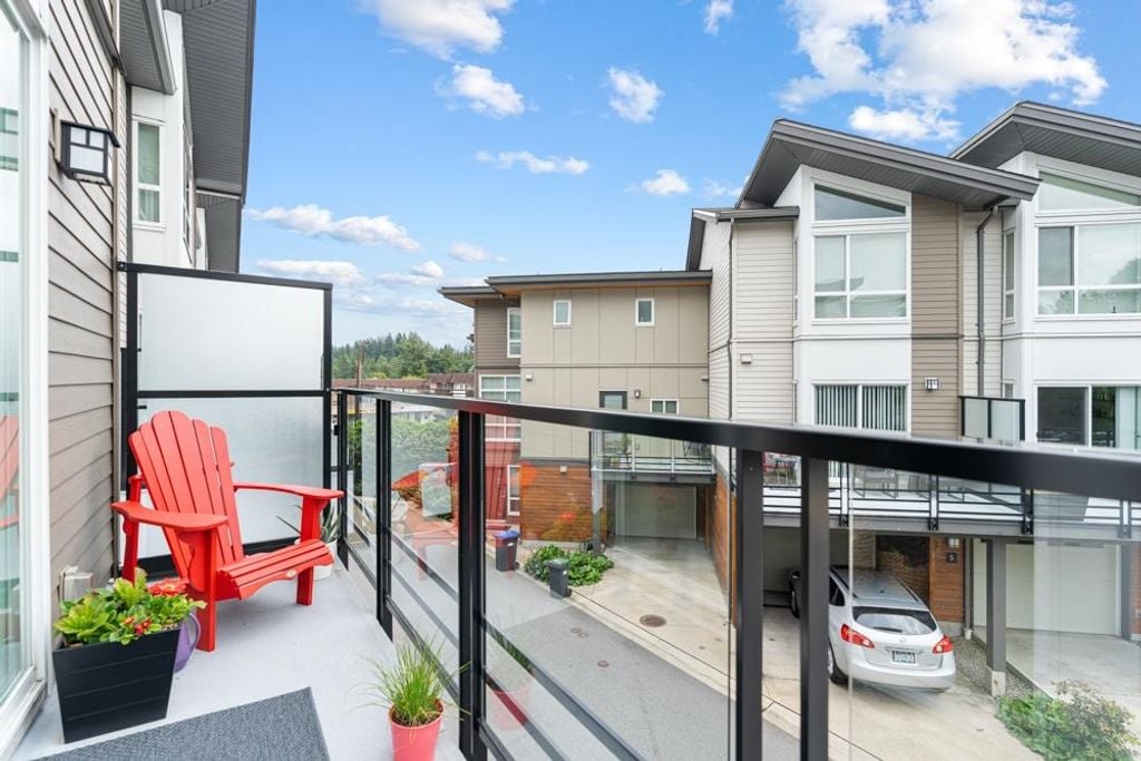 909 Clarke Rd, #13