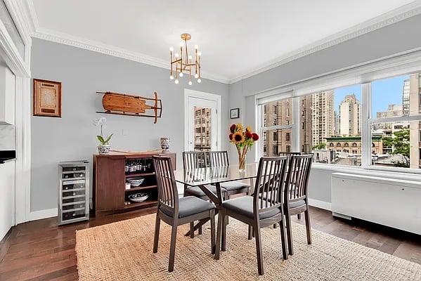 360 East 72nd Street #A806