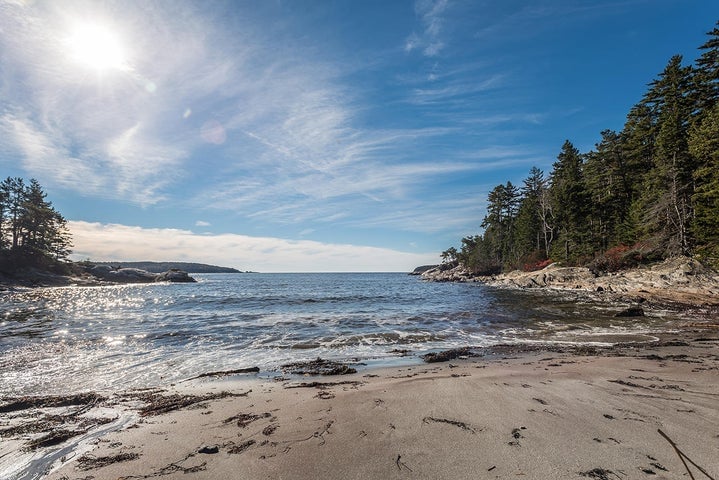 90 Newbury Point, Phippsburg