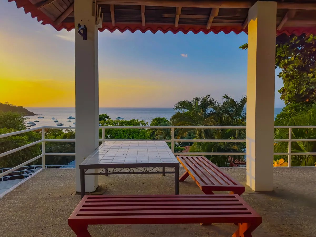 Ocean and Sunset View Villa