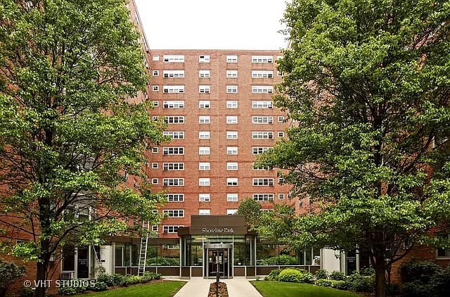 4970 N Marine DR 1221