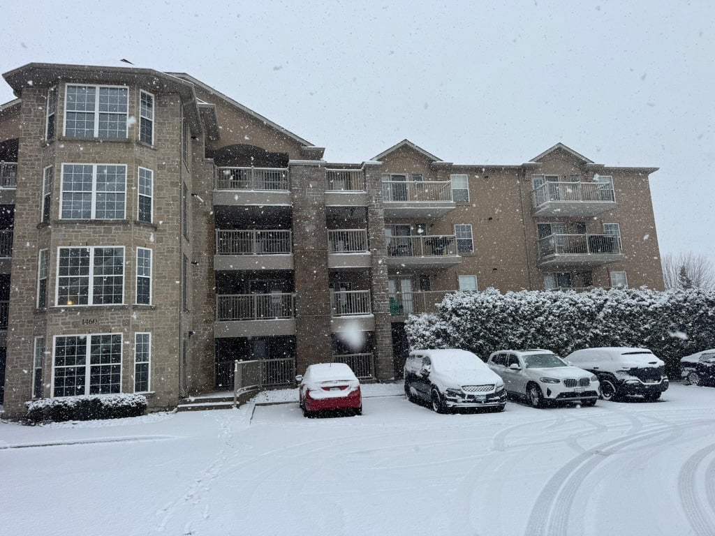 1460 Bishops Gate 302