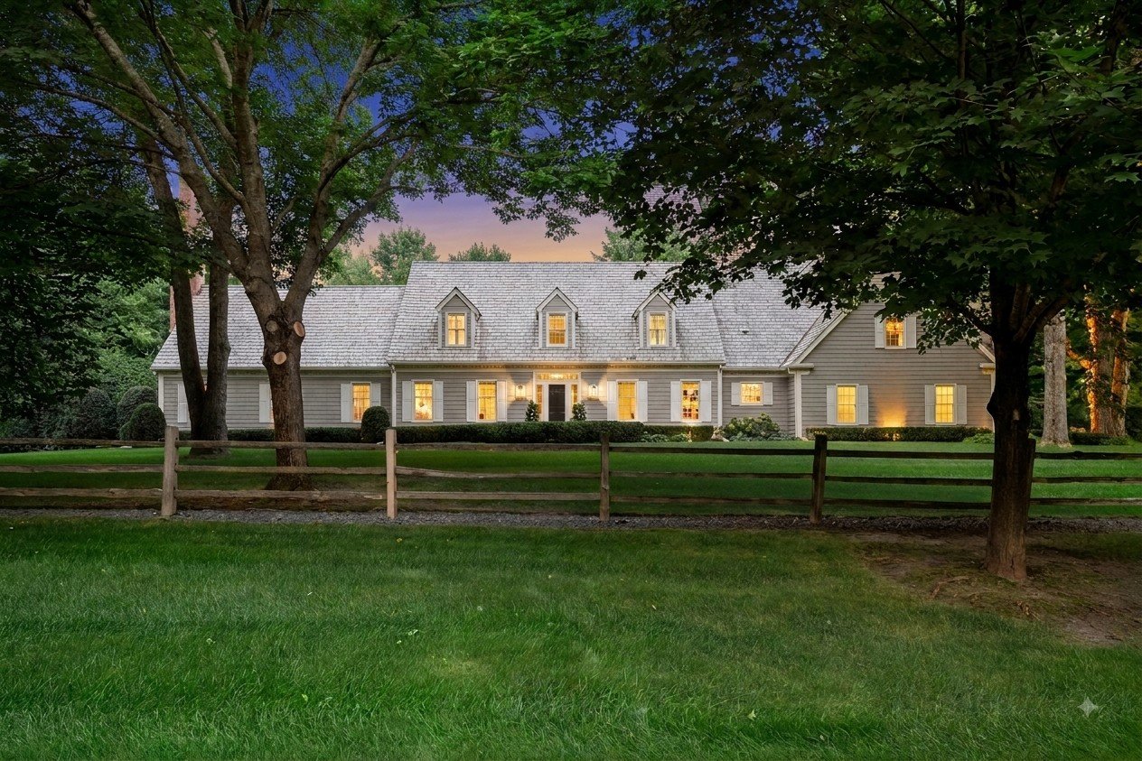 235 Hollander Road, Wayzata