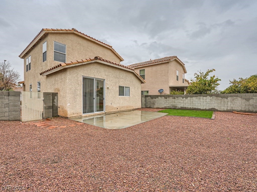 3954 Vista Gold Ct
