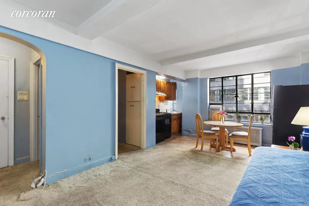 140 E 40th St Apt 4C