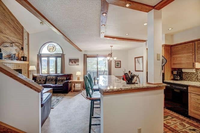 516 Kings Crown Rd, #516