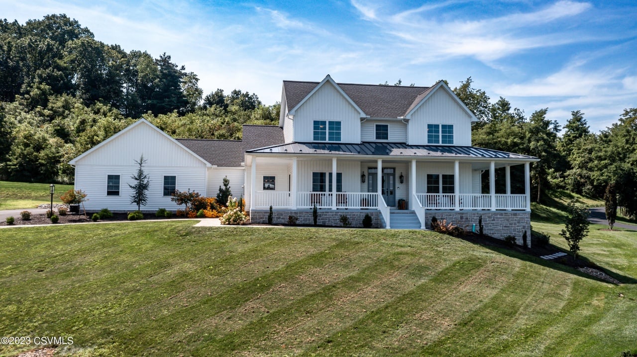 285 Sunnyside Dr