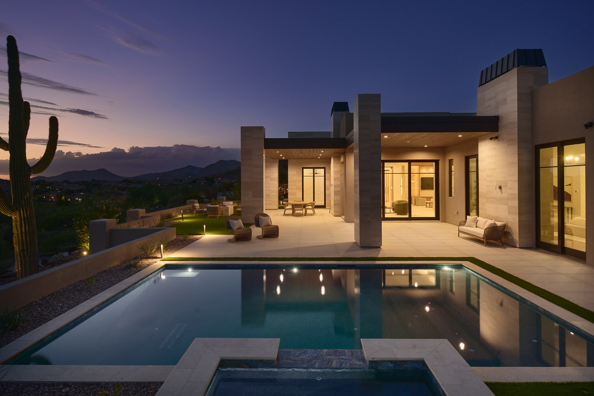 9619 N SOLITUDE Canyon