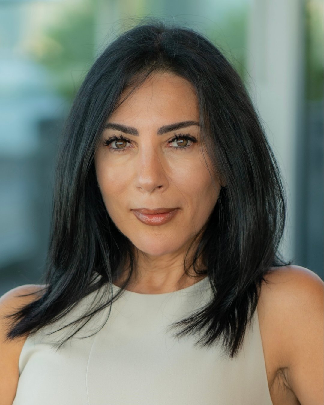 Ella Mobasseri