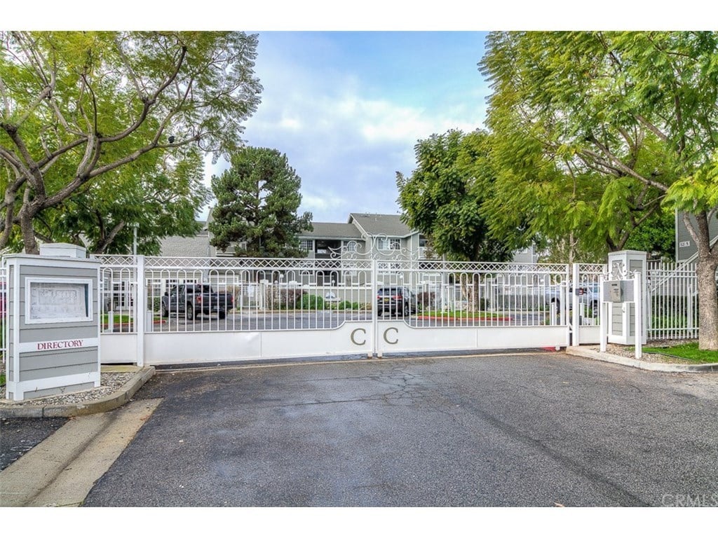3500 S Greenville St #F1