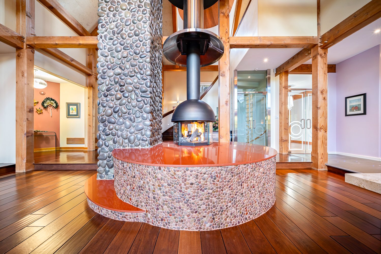  One-Of-A-Kind Residence 