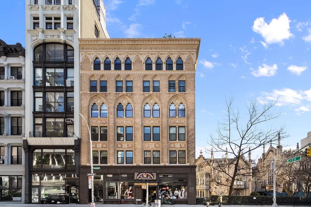 808 Broadway, #3J