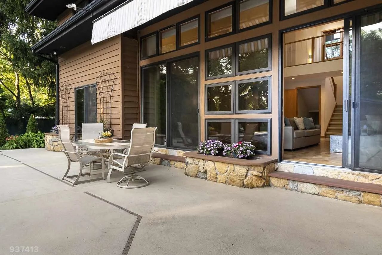 1114 Merrill Springs Rd