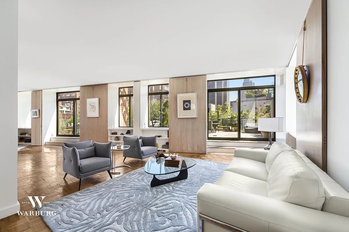 311 Greenwich St, #PHAE