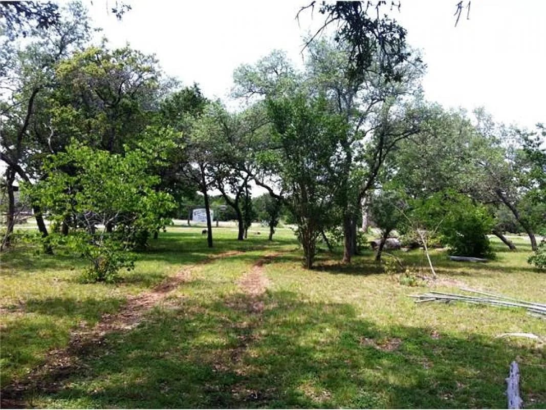 7748 E Us Highway 290 #B