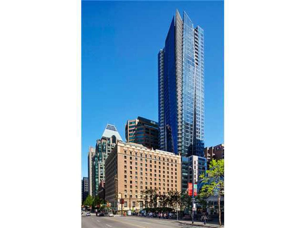 667 Howe St, #2101