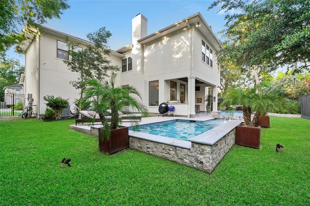 11313 Surrey Oaks Ln