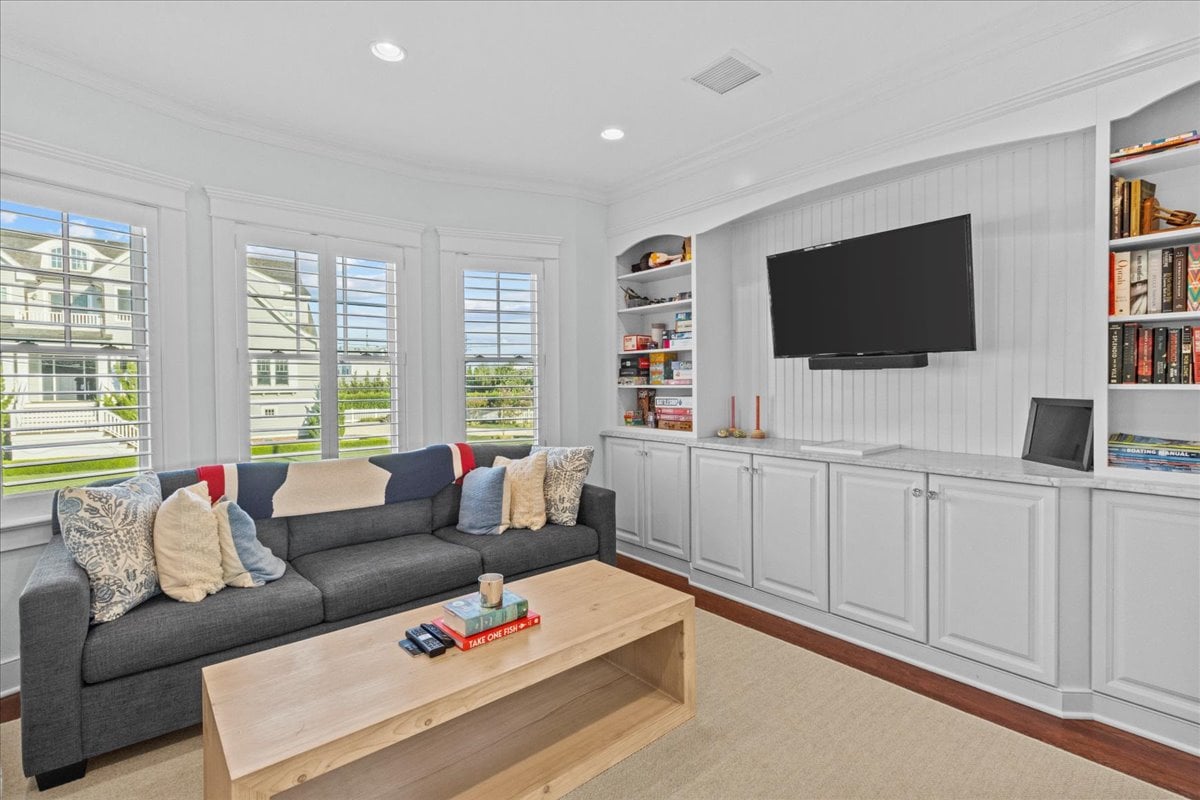 1200 Bay Avenue, Mantoloking