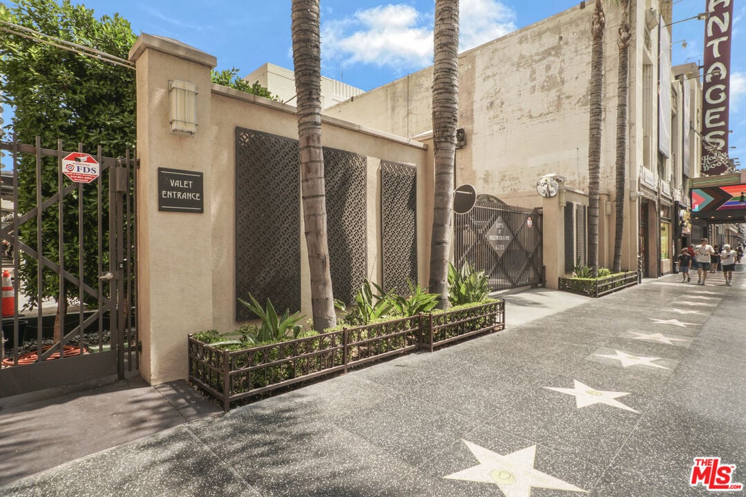 6253 Hollywood Blvd, #903