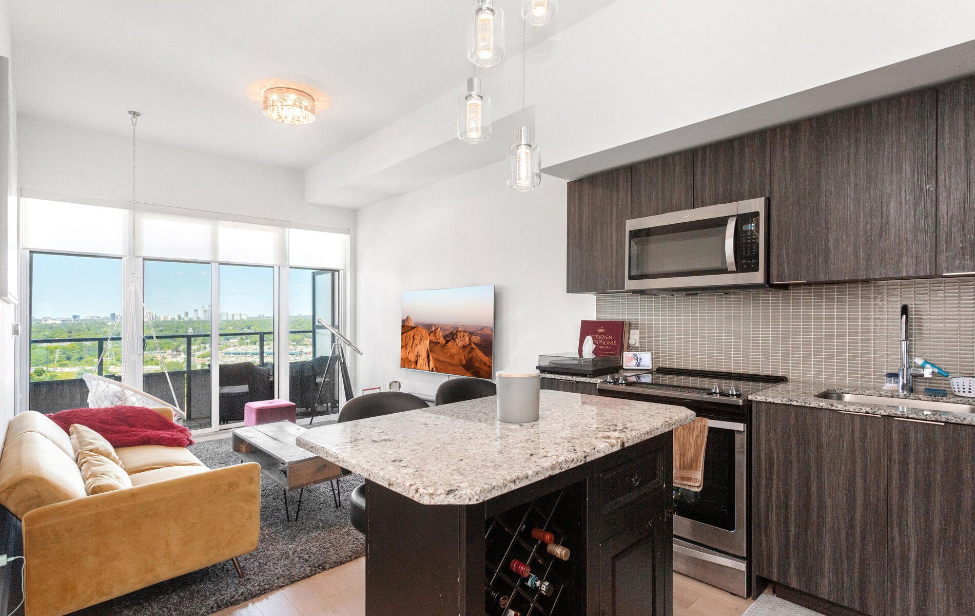 30 Shore Breeze #2022