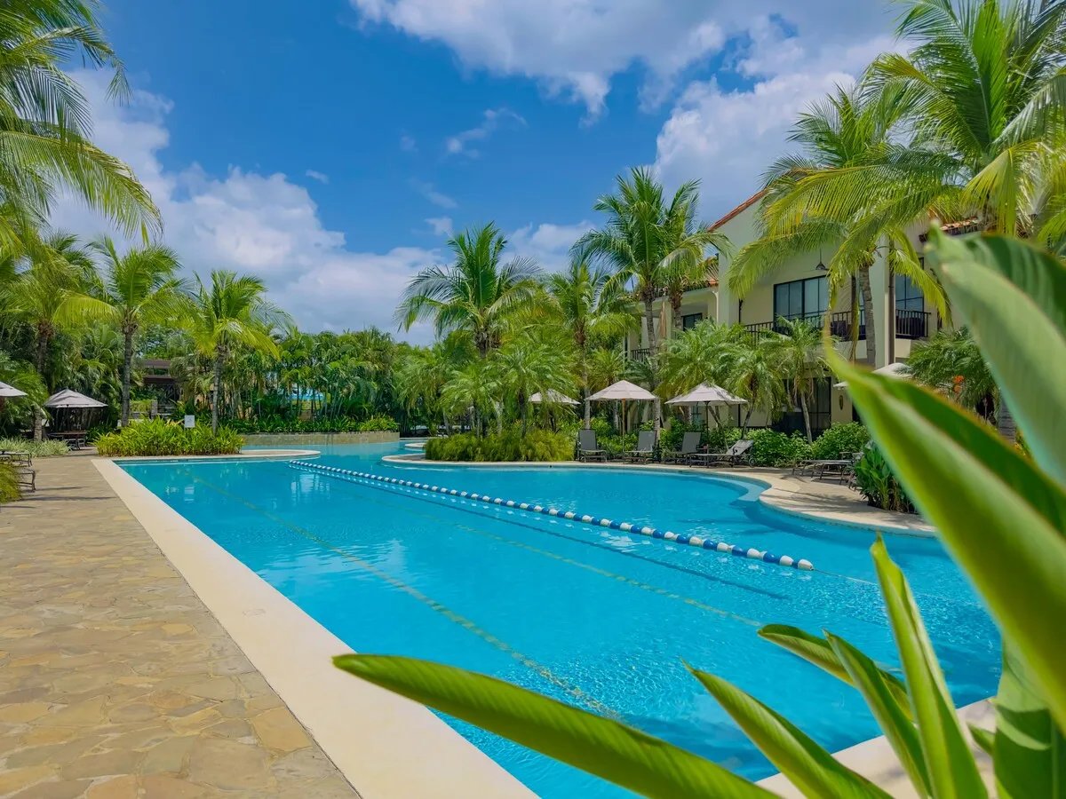 Pacifico Townhouse #101