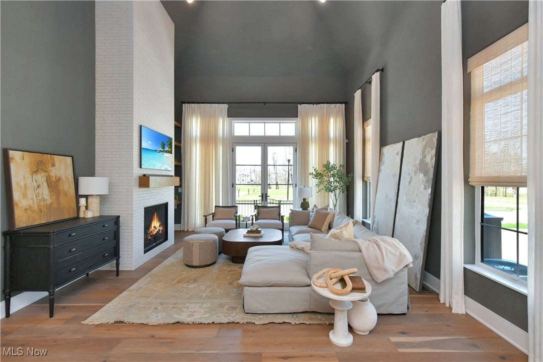 104 Woodridge Ln