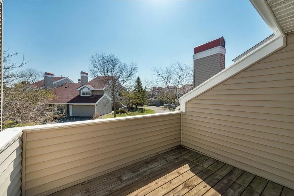 2040 Shenandoah Ct #C