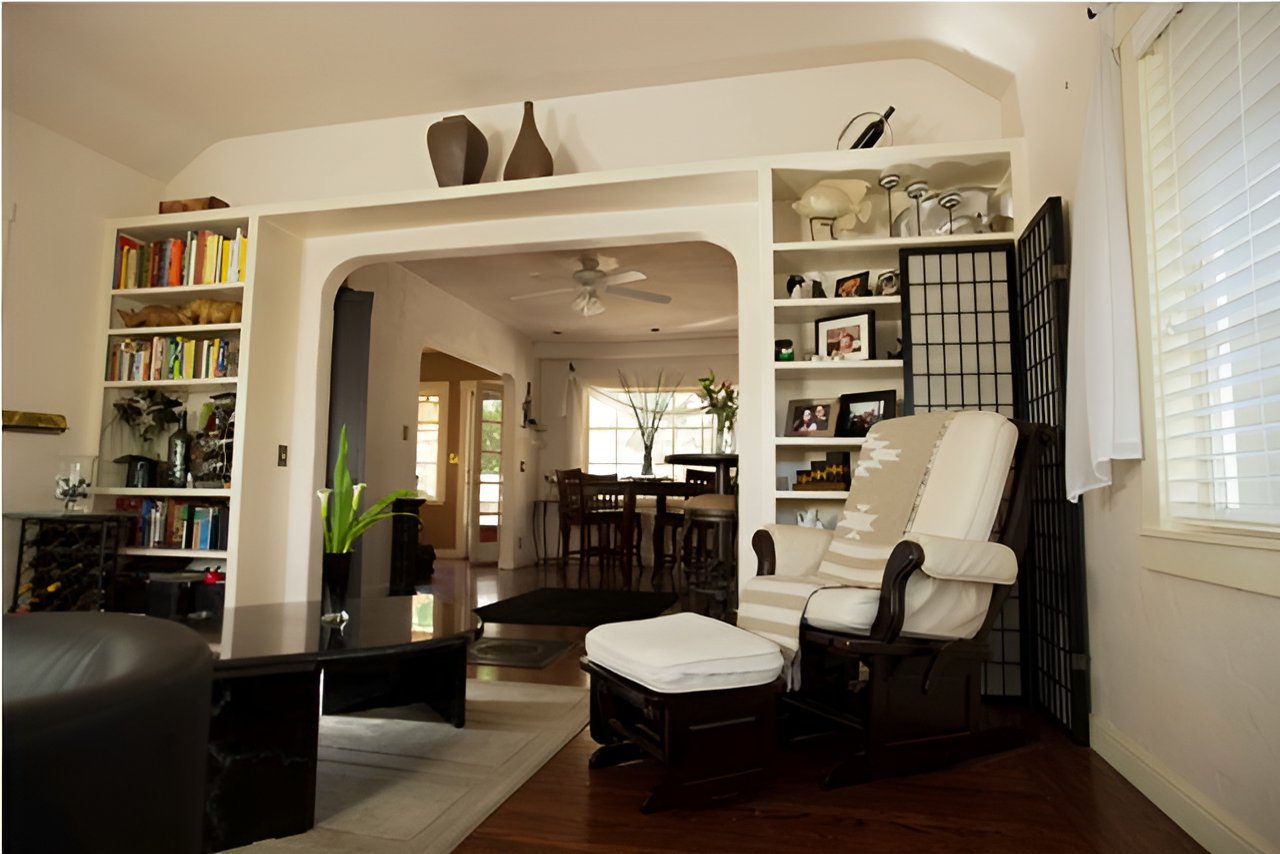 1824 Markham Way Sacramento, CA 95818- For Sale in Land Park