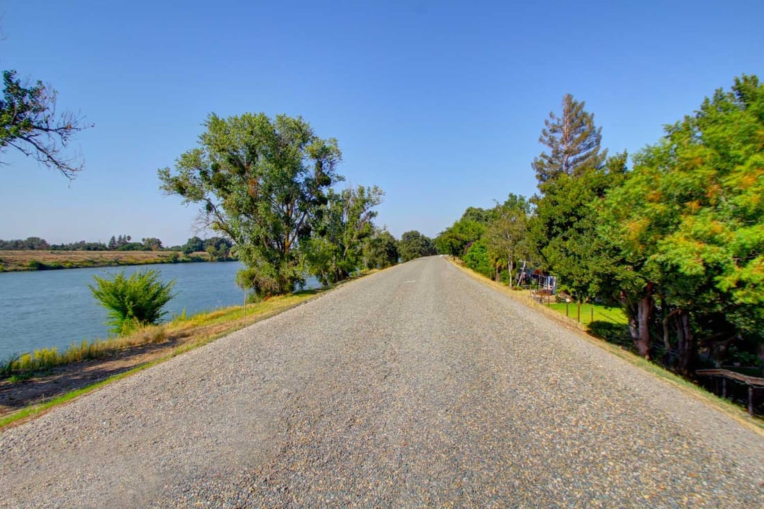 Listing in The Pocket Area: Just Sold!