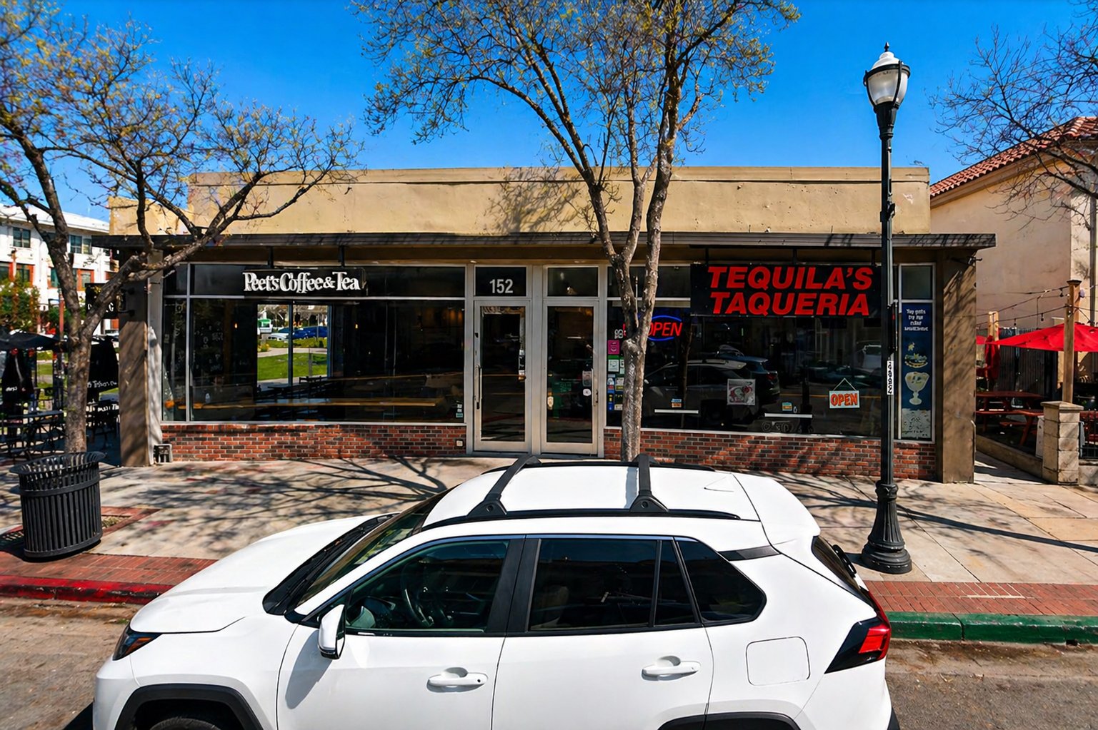 5.75% CAP - Peet's Coffee - NNN Leased Investment