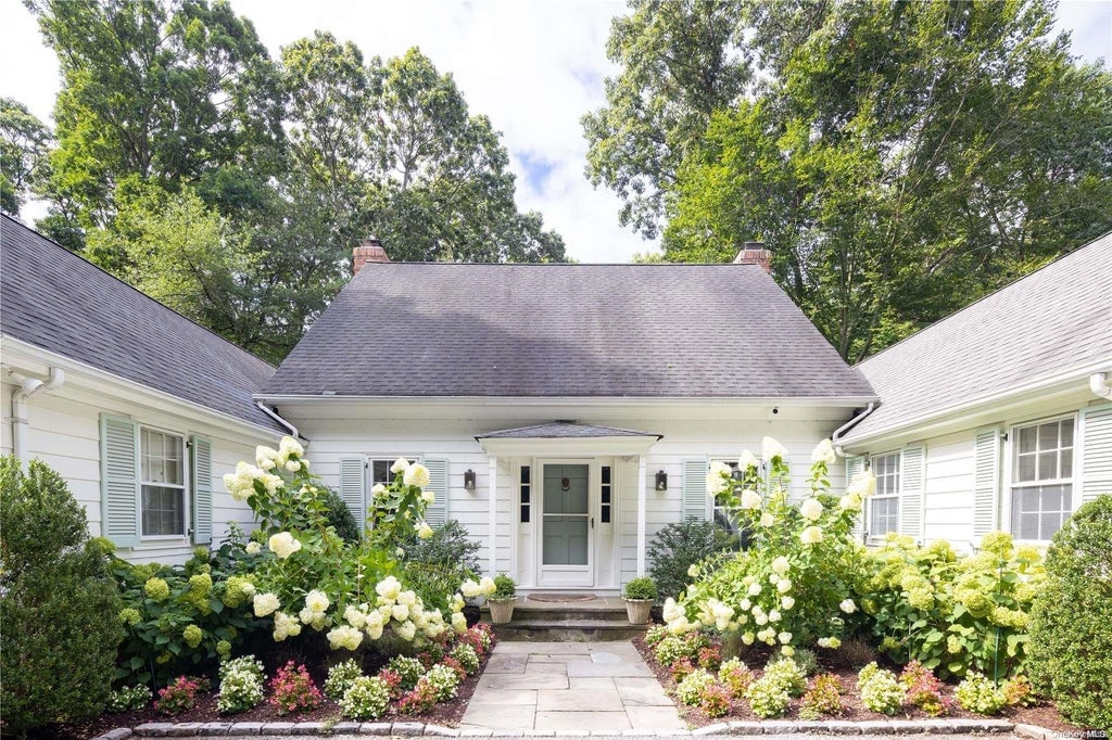 271 Piping Rock Road