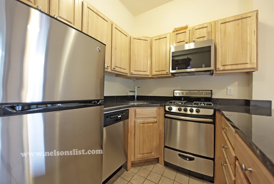 Union St btwn 7th & 8th Ave